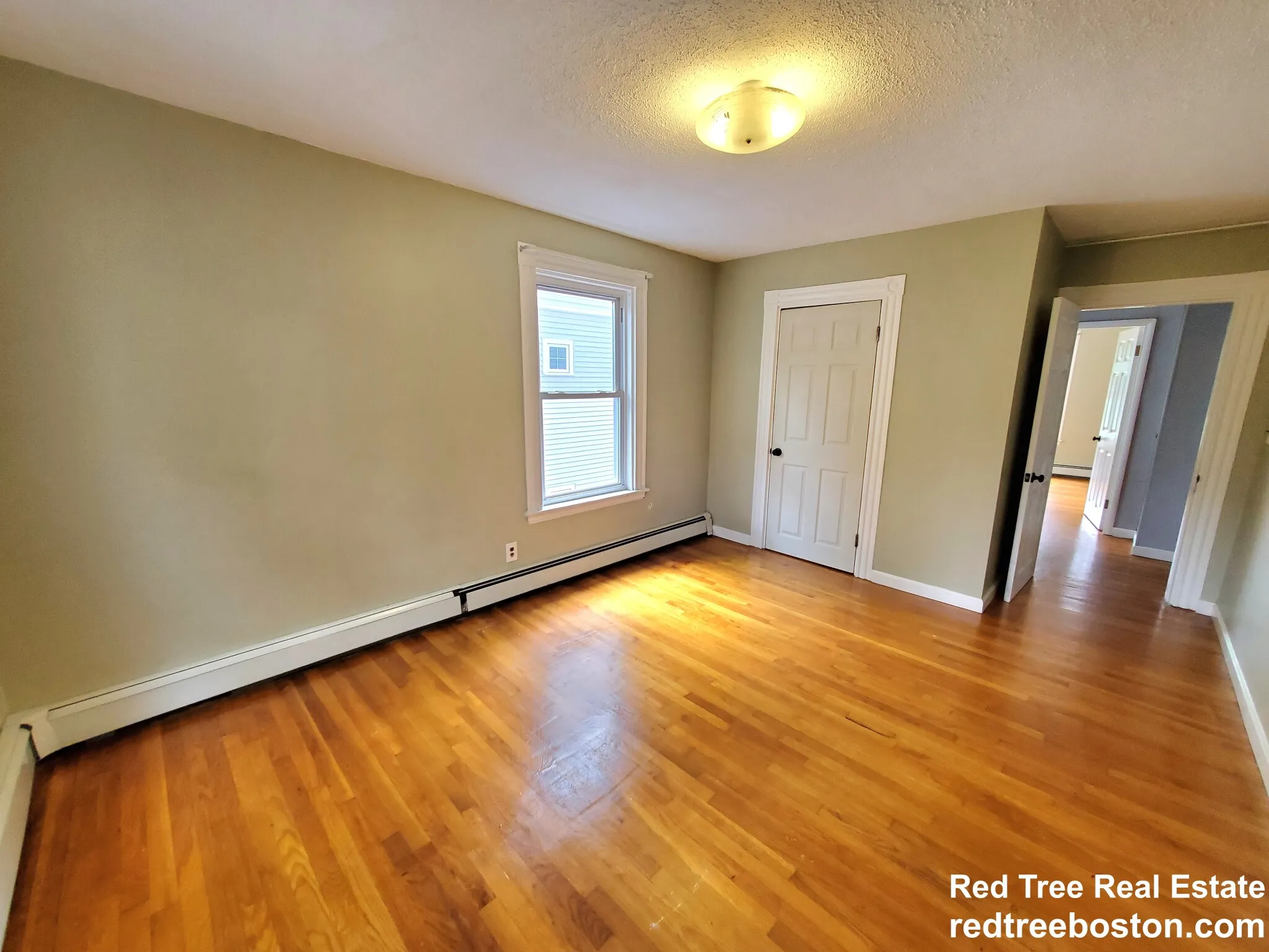 7 High Street Pl, Jamaica Plain