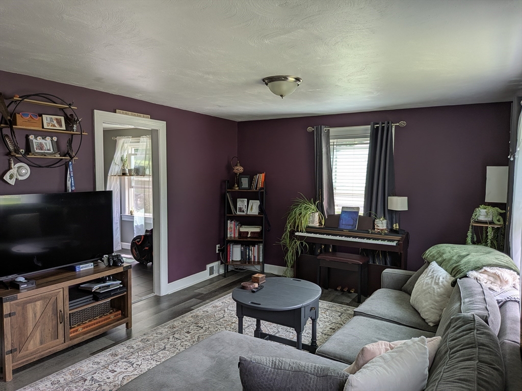 17 Daley St, Leominster