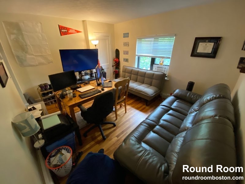 28 Brock St, Oak Square