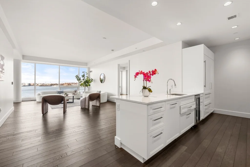 22 Liberty, Seaport District