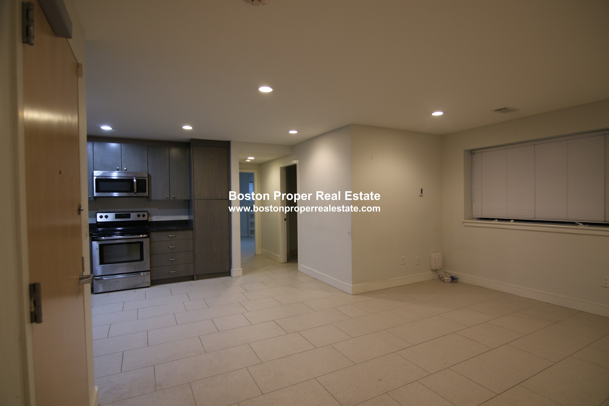 557 Columbus Ave, South End