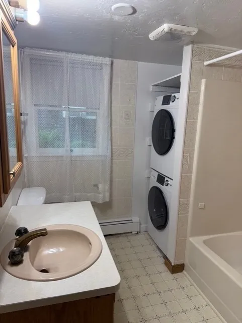 294 Pond St, Braintree