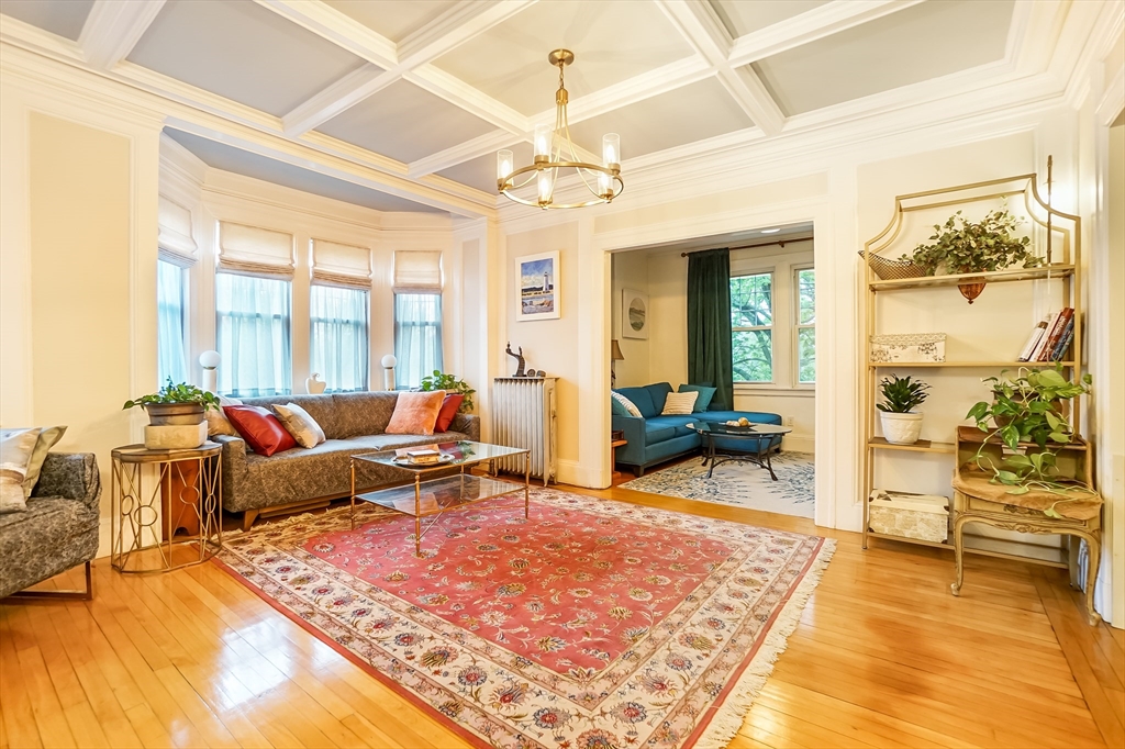 569 Franklin St, Melrose