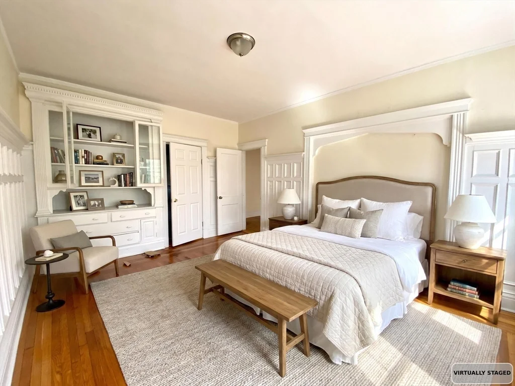 144 Coolidge St, Coolidge Corner