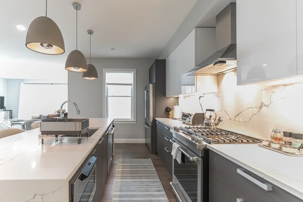 54 Pleasant St, Dorchester