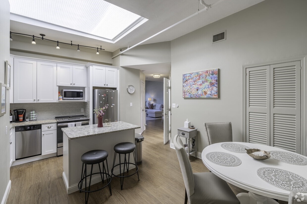 188 North St, North End