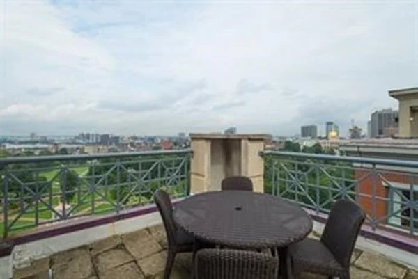 170 Tremont St, Midtown