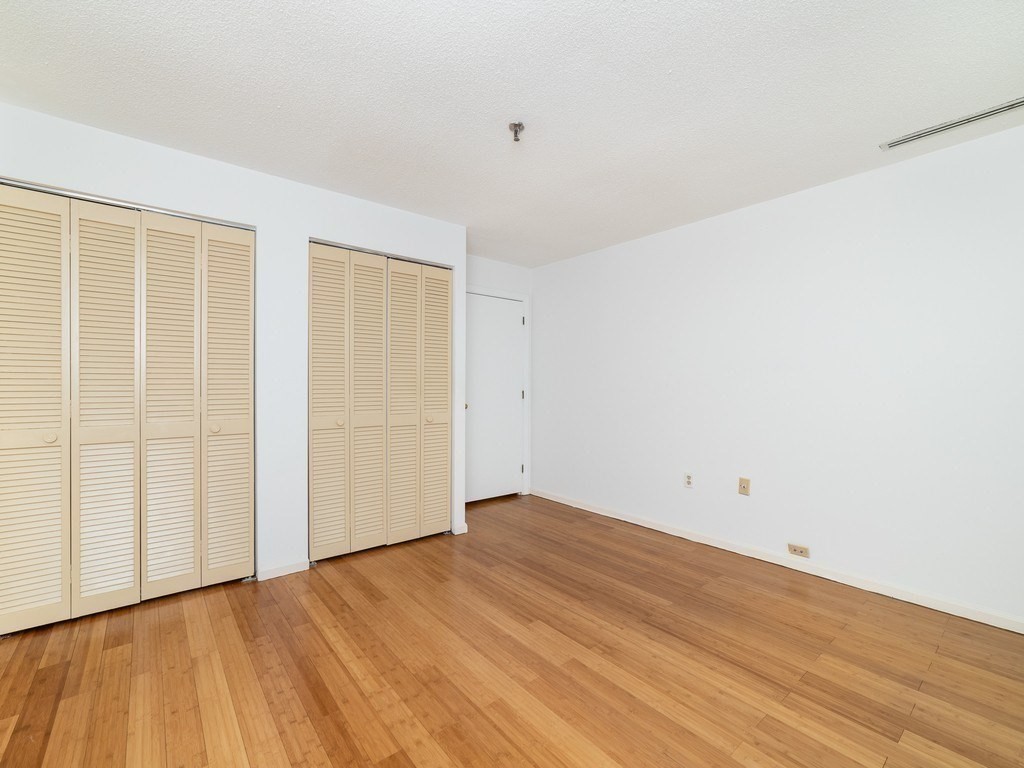 20 Webster St, Coolidge Corner