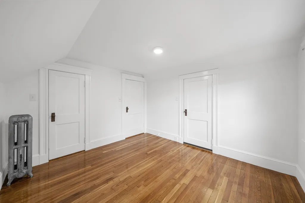 180 Faneuil St, Brighton