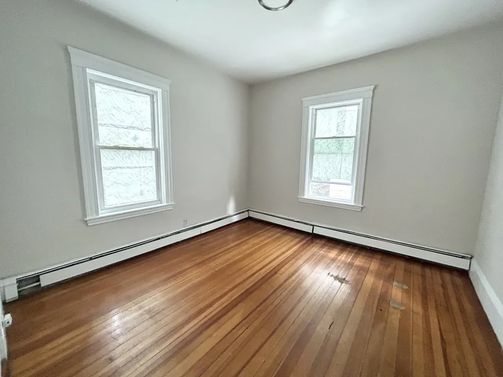 7 Hesston Ter, Boston