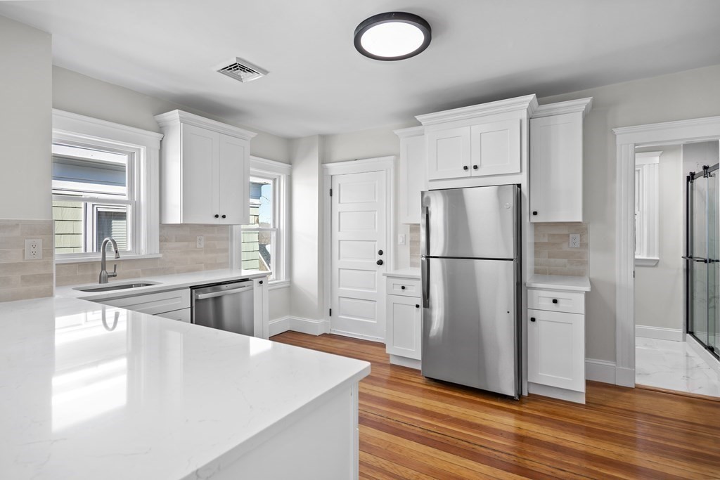 170-172 Calumet St, Mission Hill