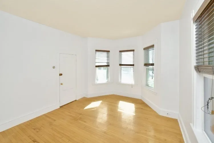 22 1/2 Wesley Park, Prospect Hill