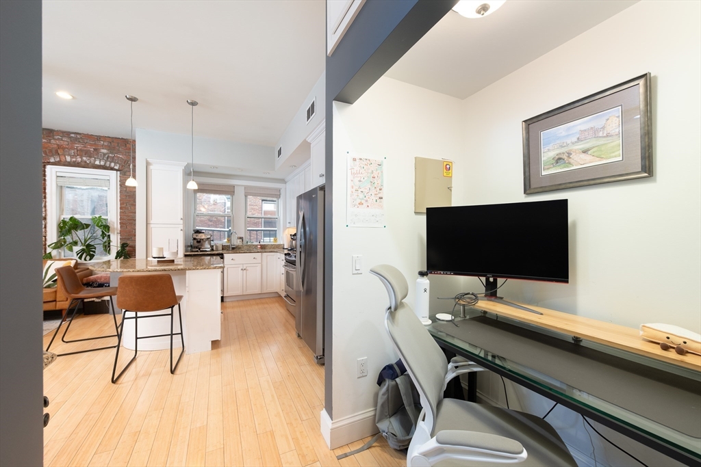 1 bed, 1.5 bath apartment for rent at 479 Beacon Unit 42, Back Bay — photo 5 of 9