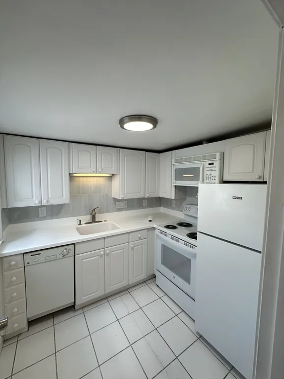 80 Parker Hill Ave, Mission Hill