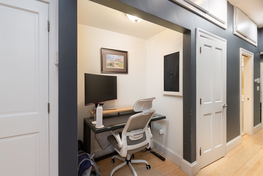 1 bed, 1.5 bath apartment for rent at 479 Beacon Unit 42, Back Bay — photo 6 of 9
