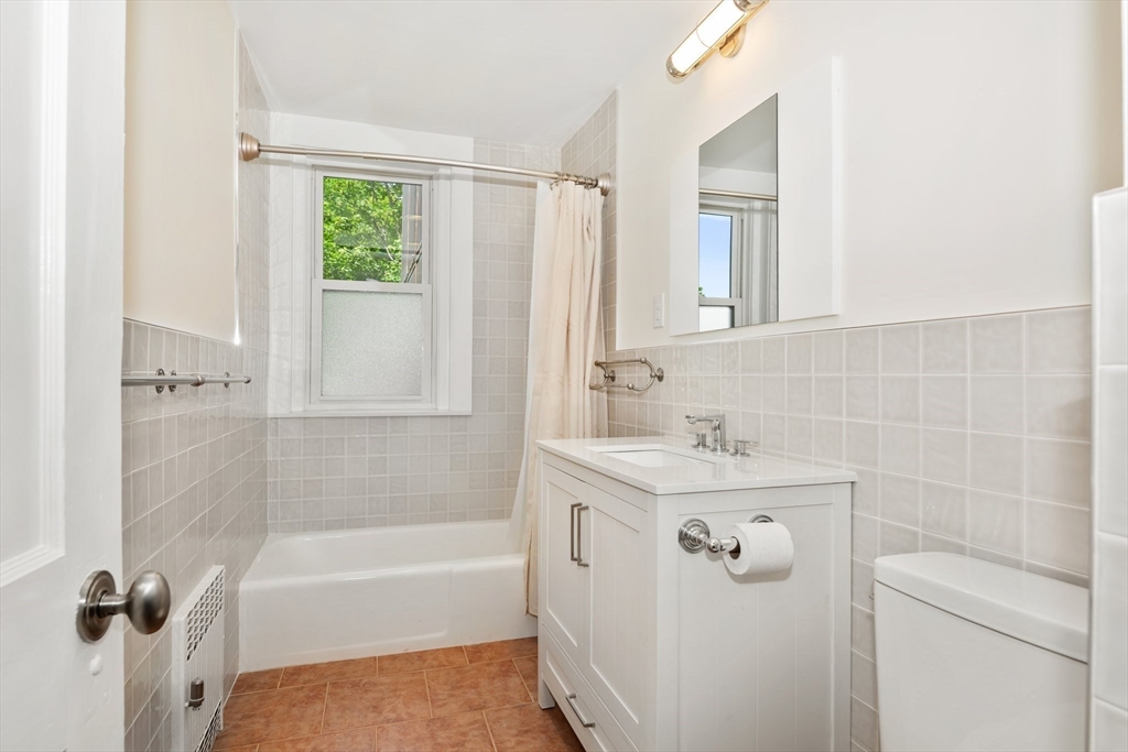 48 Kilsyth Rd, Salisbury Road - Corey Farm