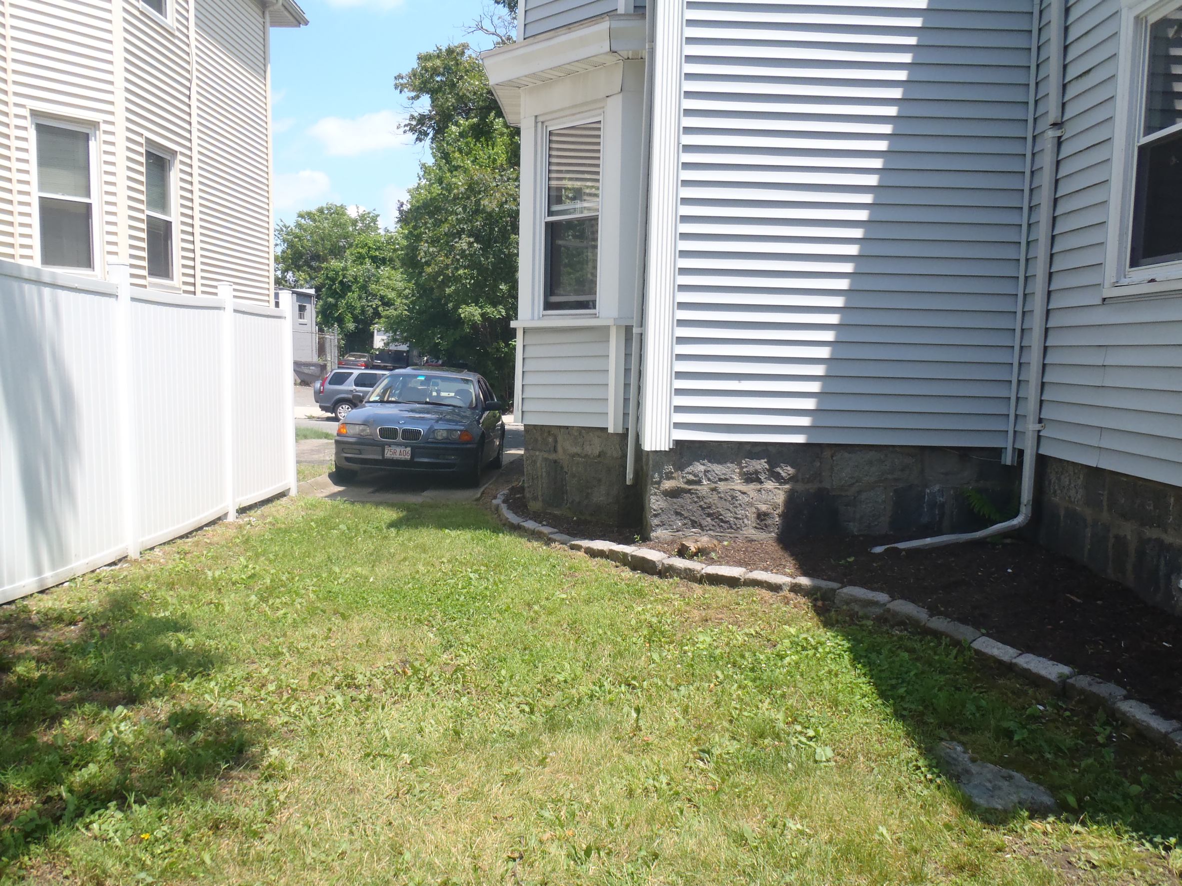 2 bed, 1 bath apartment for rent at 11 Bexley Unit 1, Roslindale — photo 2 of 17