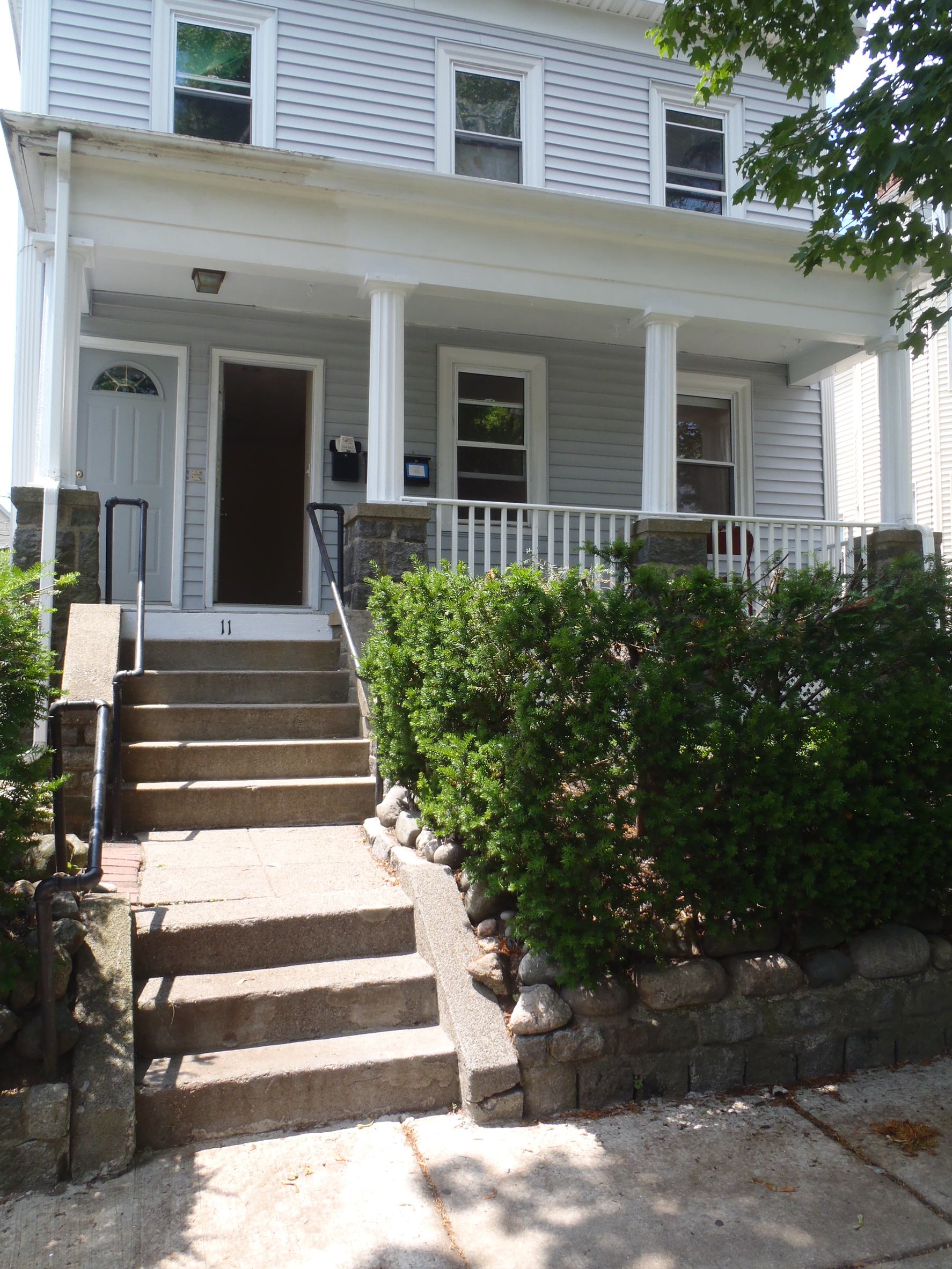 2 bed, 1 bath apartment for rent at 11 Bexley Unit 1, Roslindale — photo 7 of 17