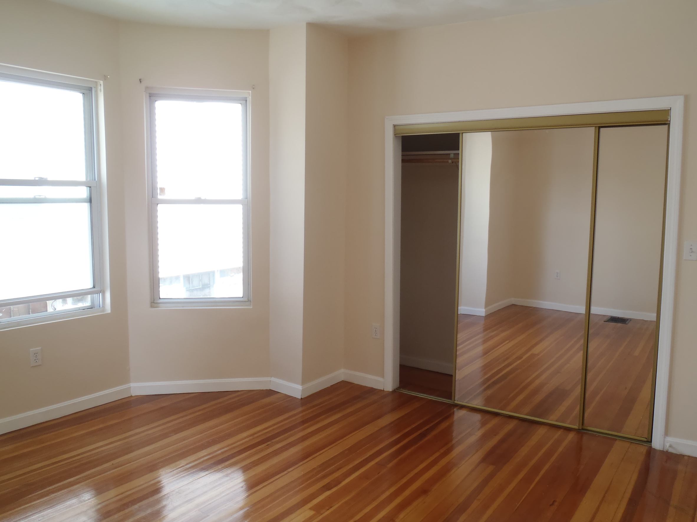 2 bed, 1 bath apartment for rent at 11 Bexley Unit 1, Roslindale — photo 8 of 17