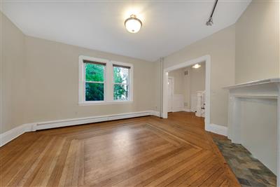 5 Murdock Ter, Brighton