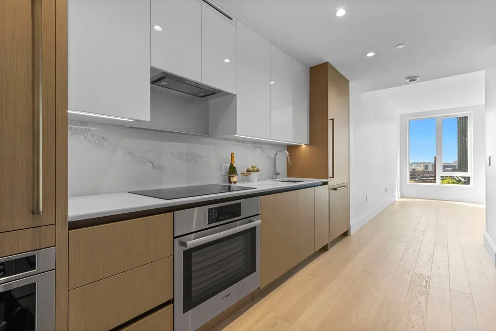 380 Harrison, South End