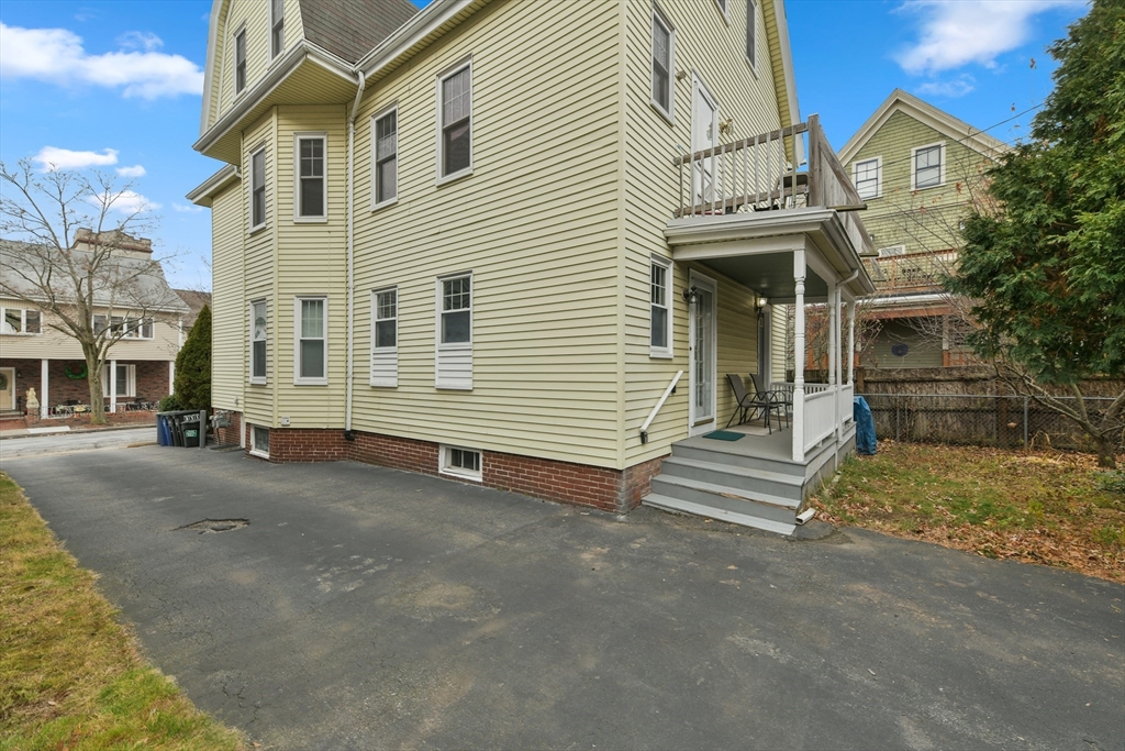 47 Teele, Teele Square