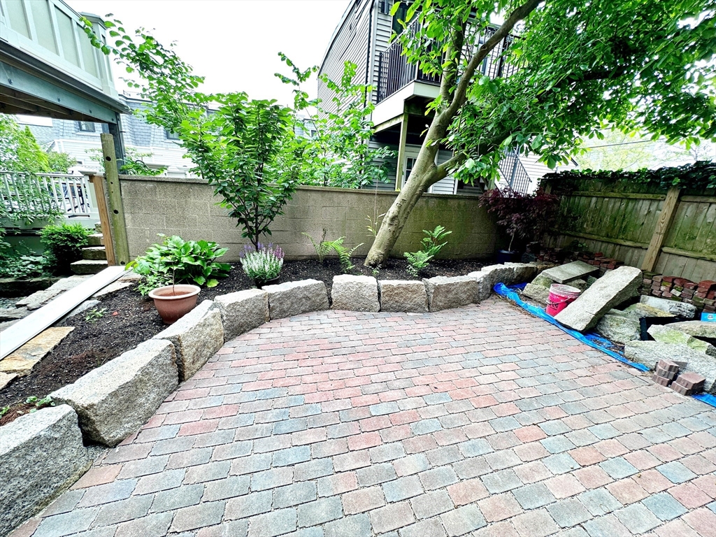 420 Sumner St, East Boston