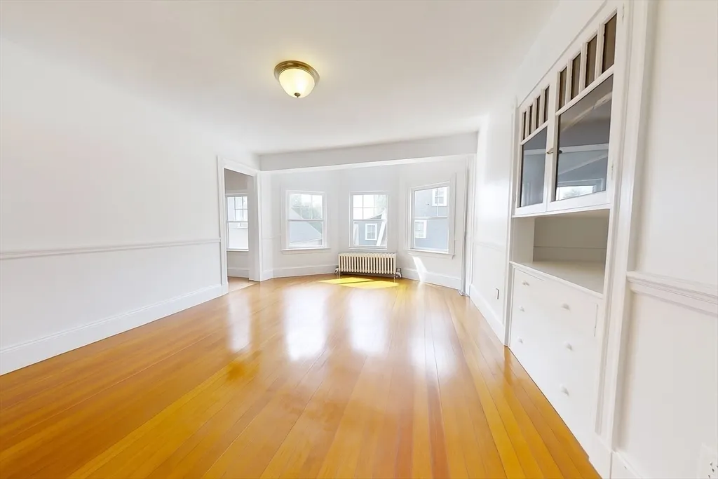 319 School St, Watertown