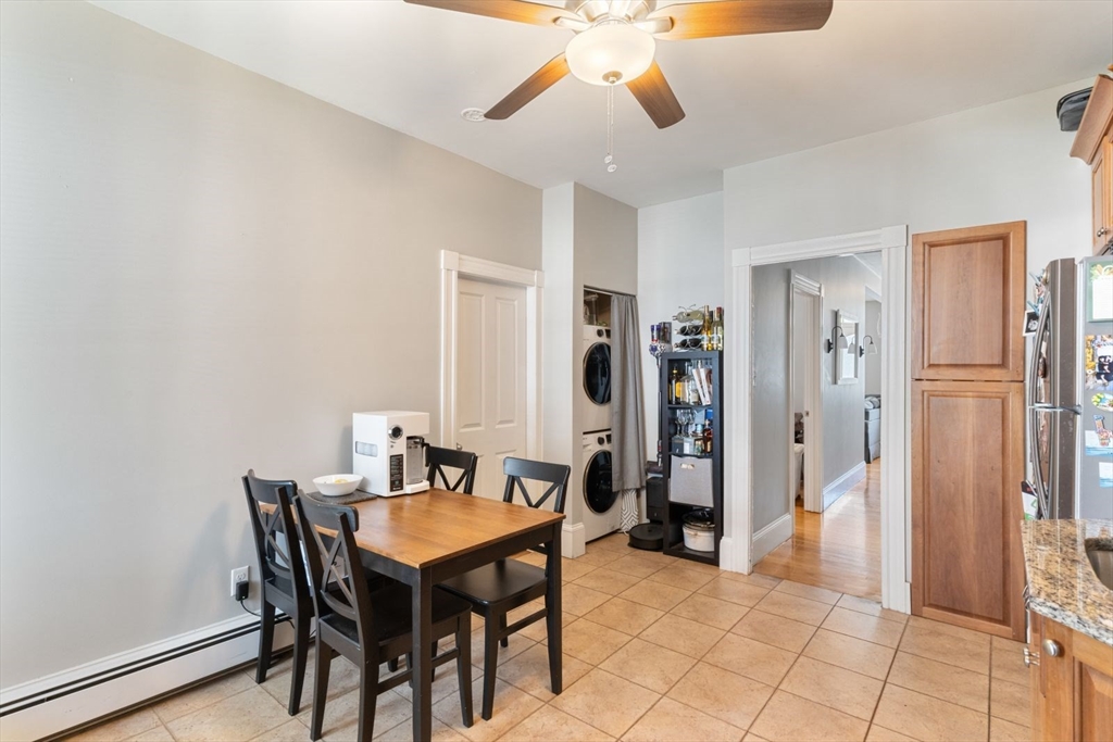 642 E 8th St, South Boston