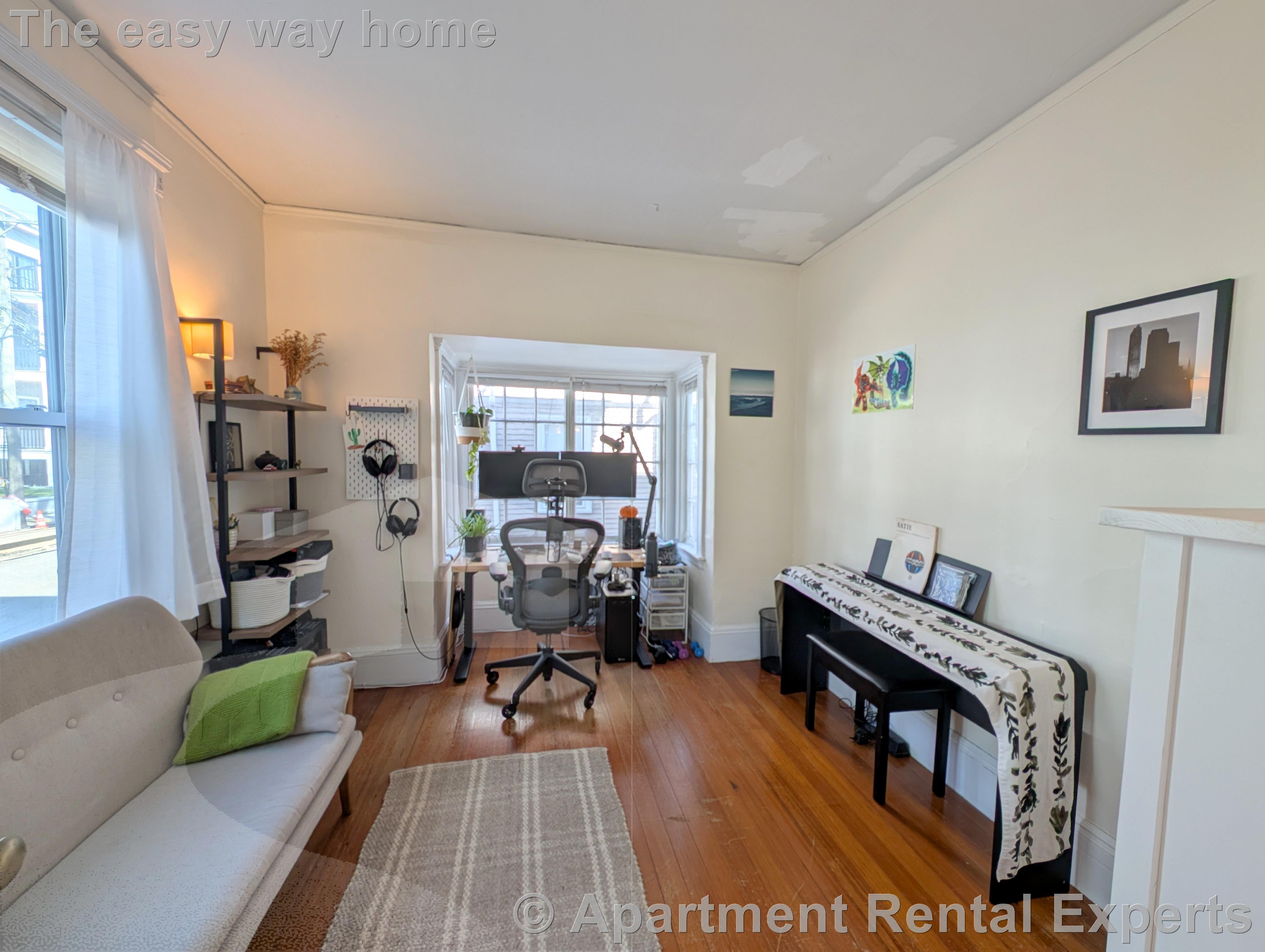 18 Sanborn Ave, Union Square