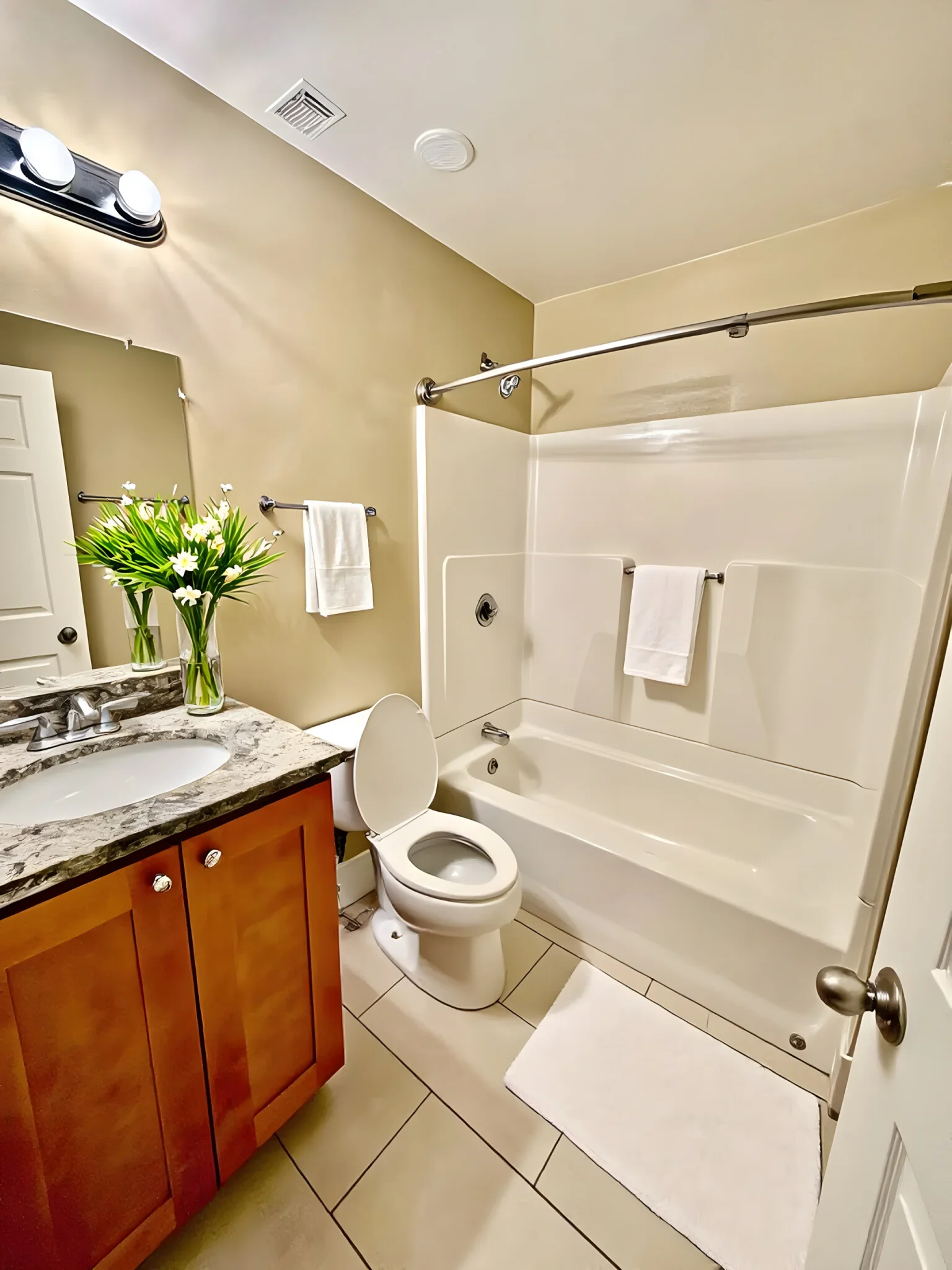 328 Saint Paul St, Brookline