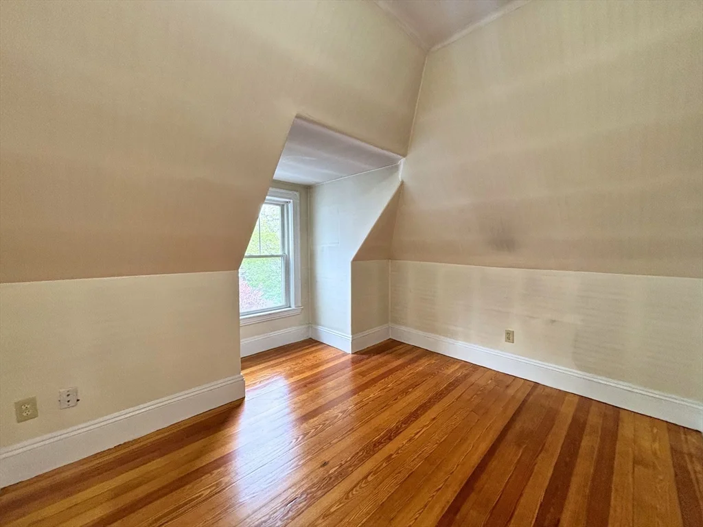23 Park Rd, Belmont