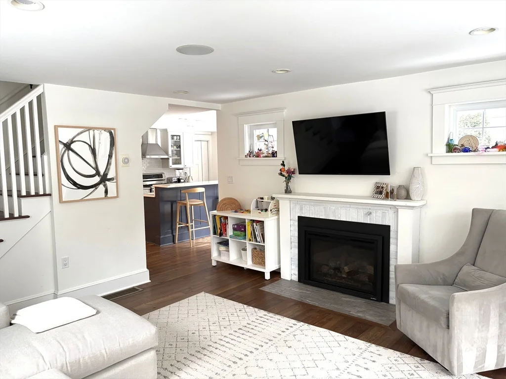 91 Eliot St, Chestnut Hill