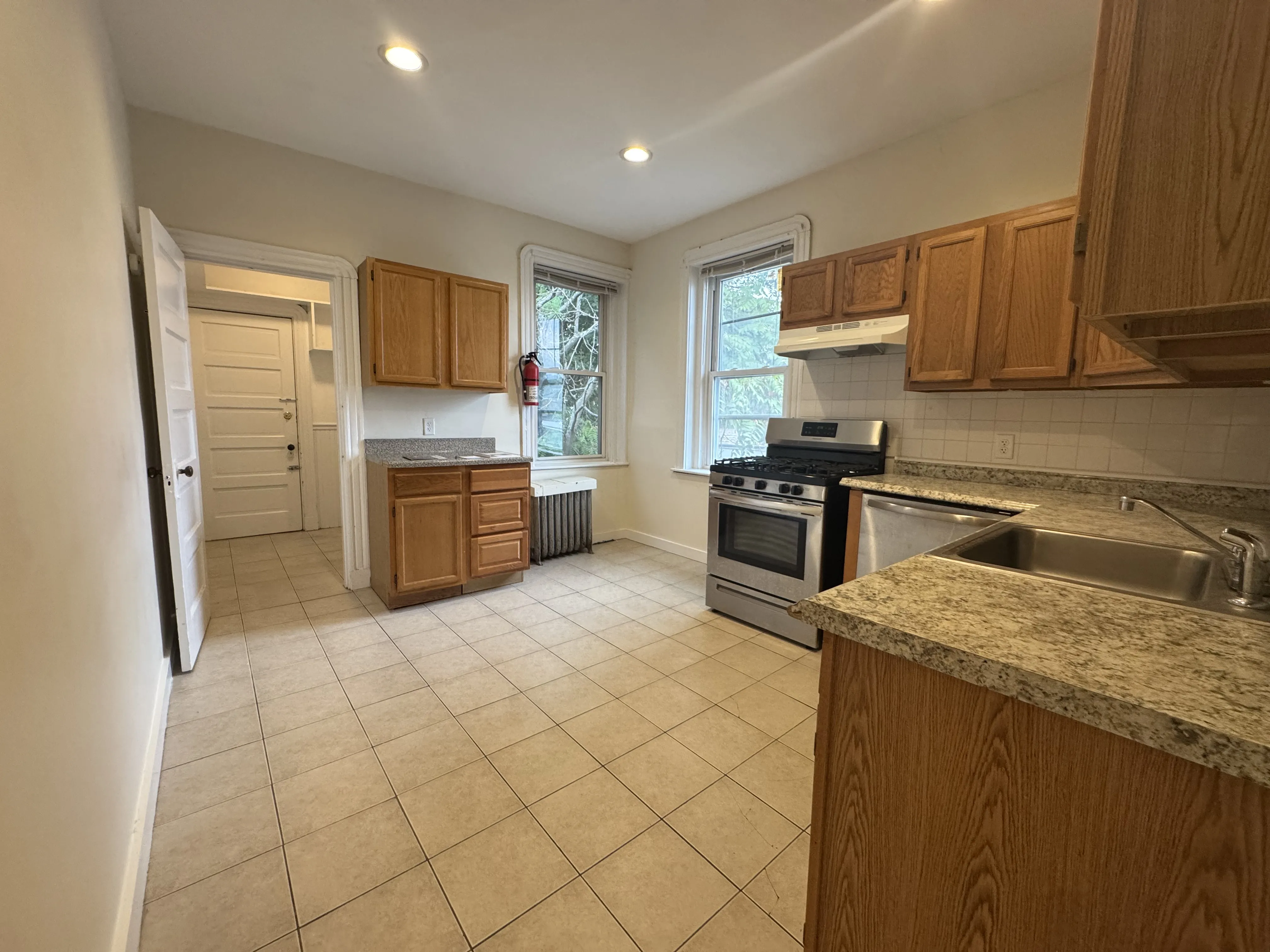 41 Orkney Rd, Brighton