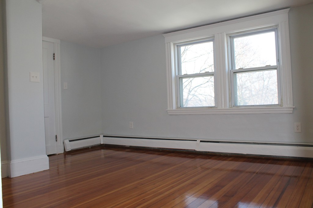 1014 South St, Roslindale