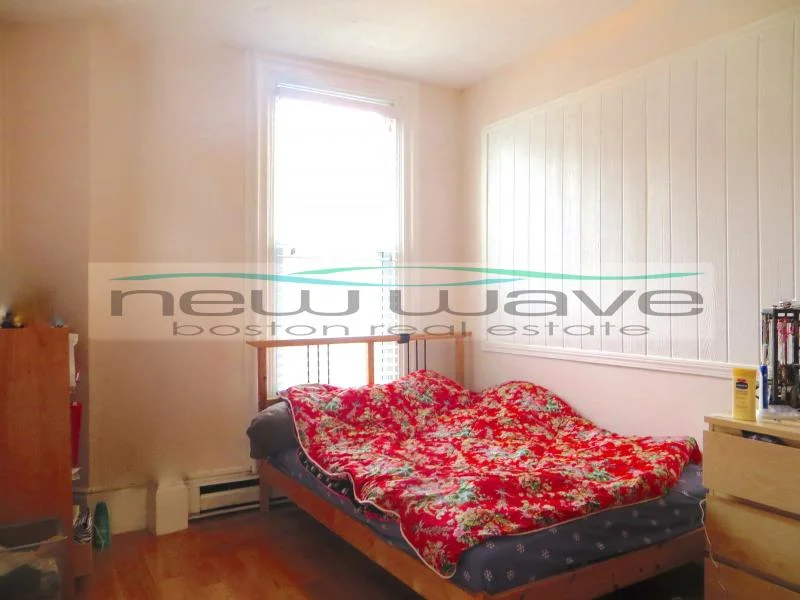 206 Northampton St, South End