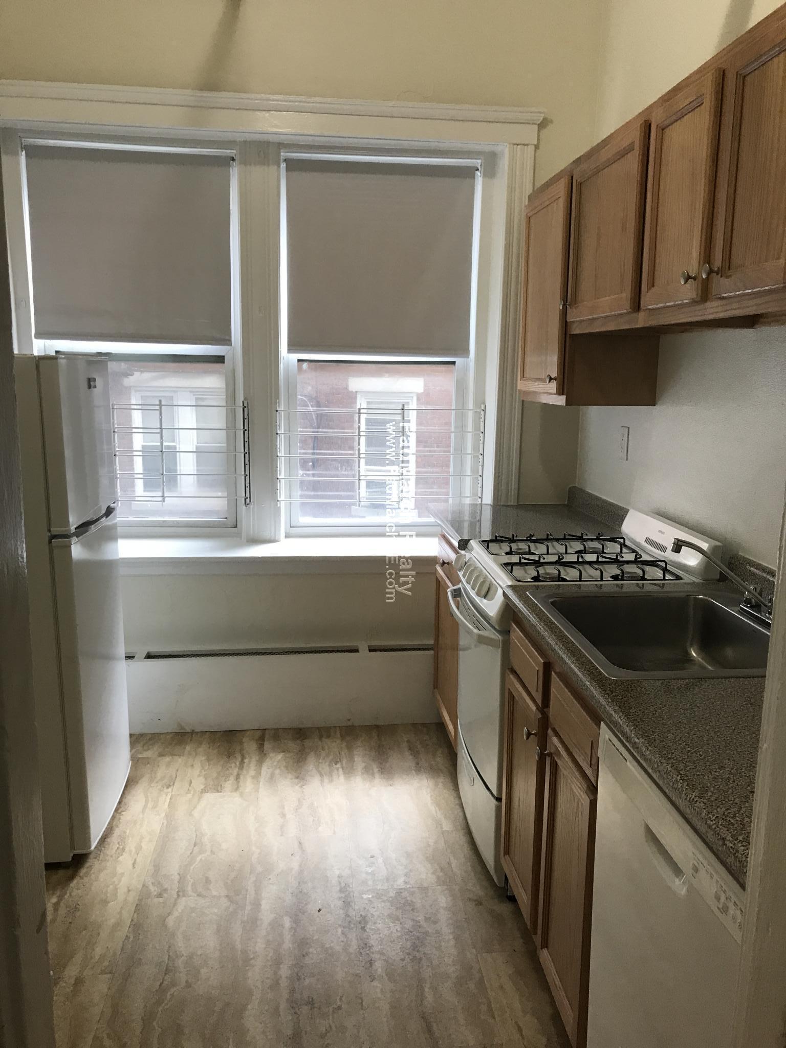 1687 Commonwealth Ave, Brighton