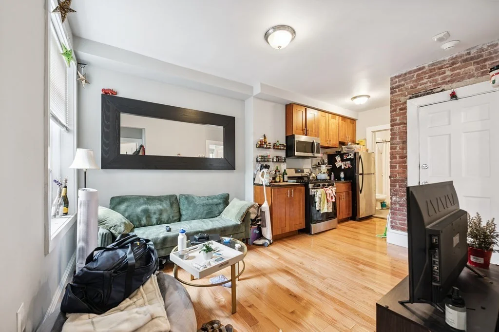 12 Foster St, North End