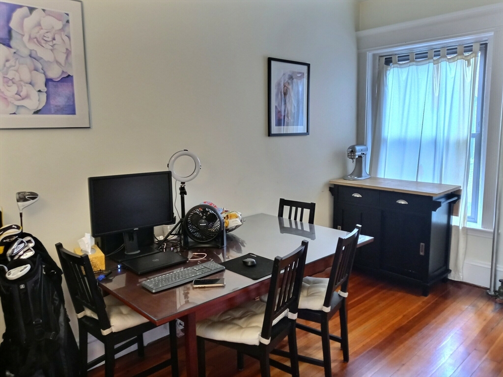 1382 Beacon, Coolidge Corner