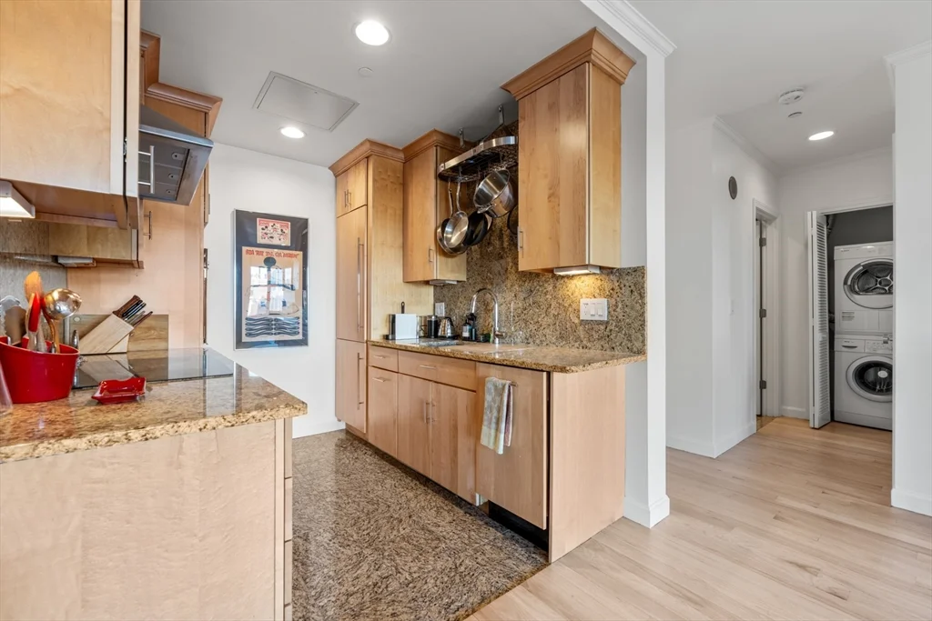 75 Clarendon, Back Bay
