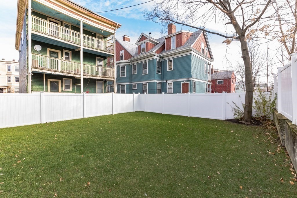 54 Pleasant St, Dorchester