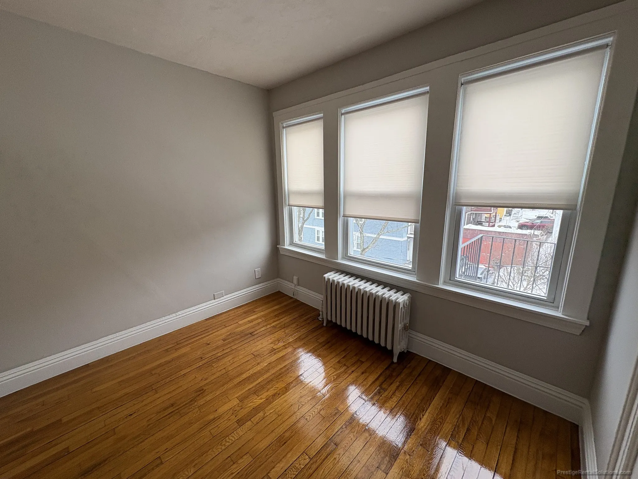 33 Lourdes Ave, Jamaica Plain