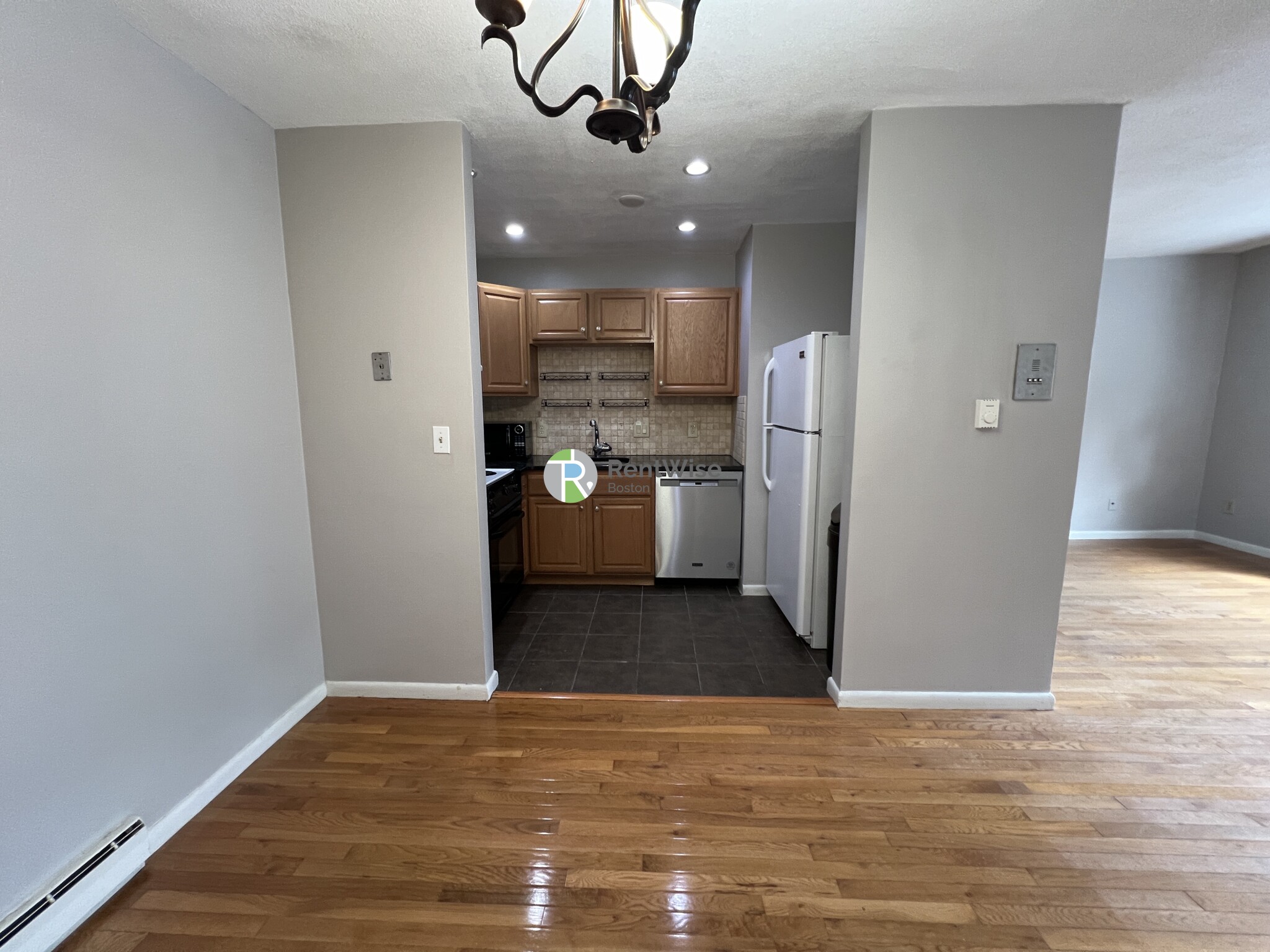 10 Scottfield Rd, Allston