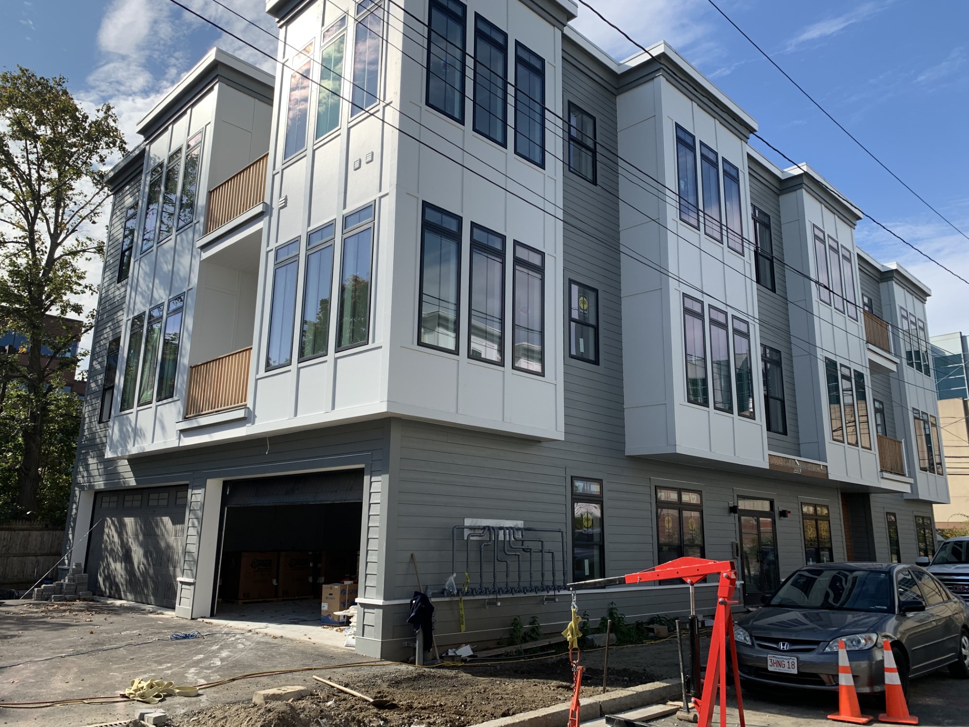 157 Everett St, Allston