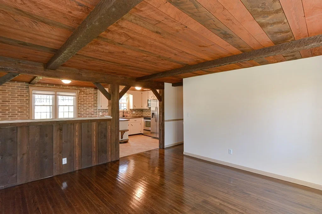 110 Oswego, Bellingham