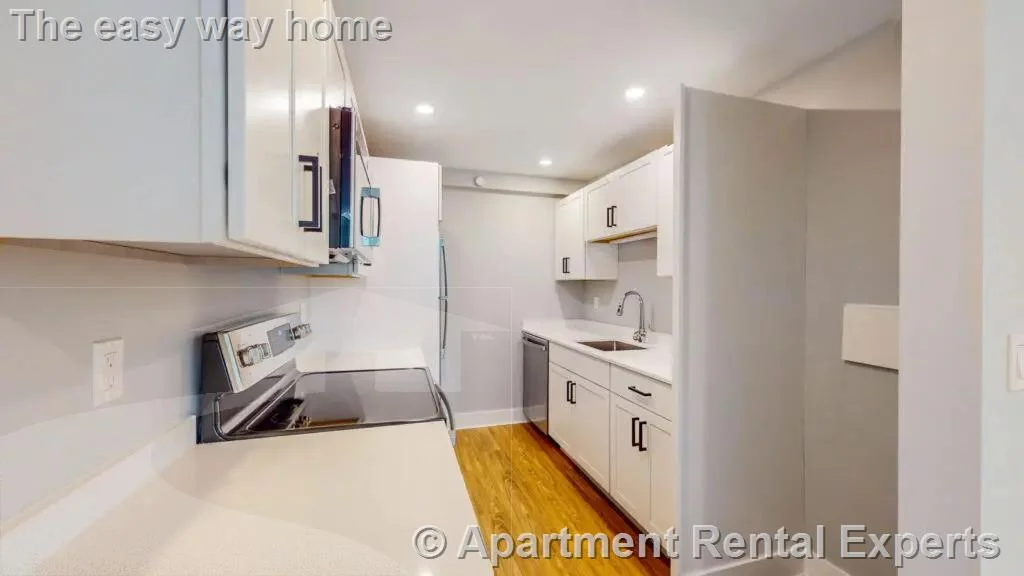 132 Sherman St, North Cambridge