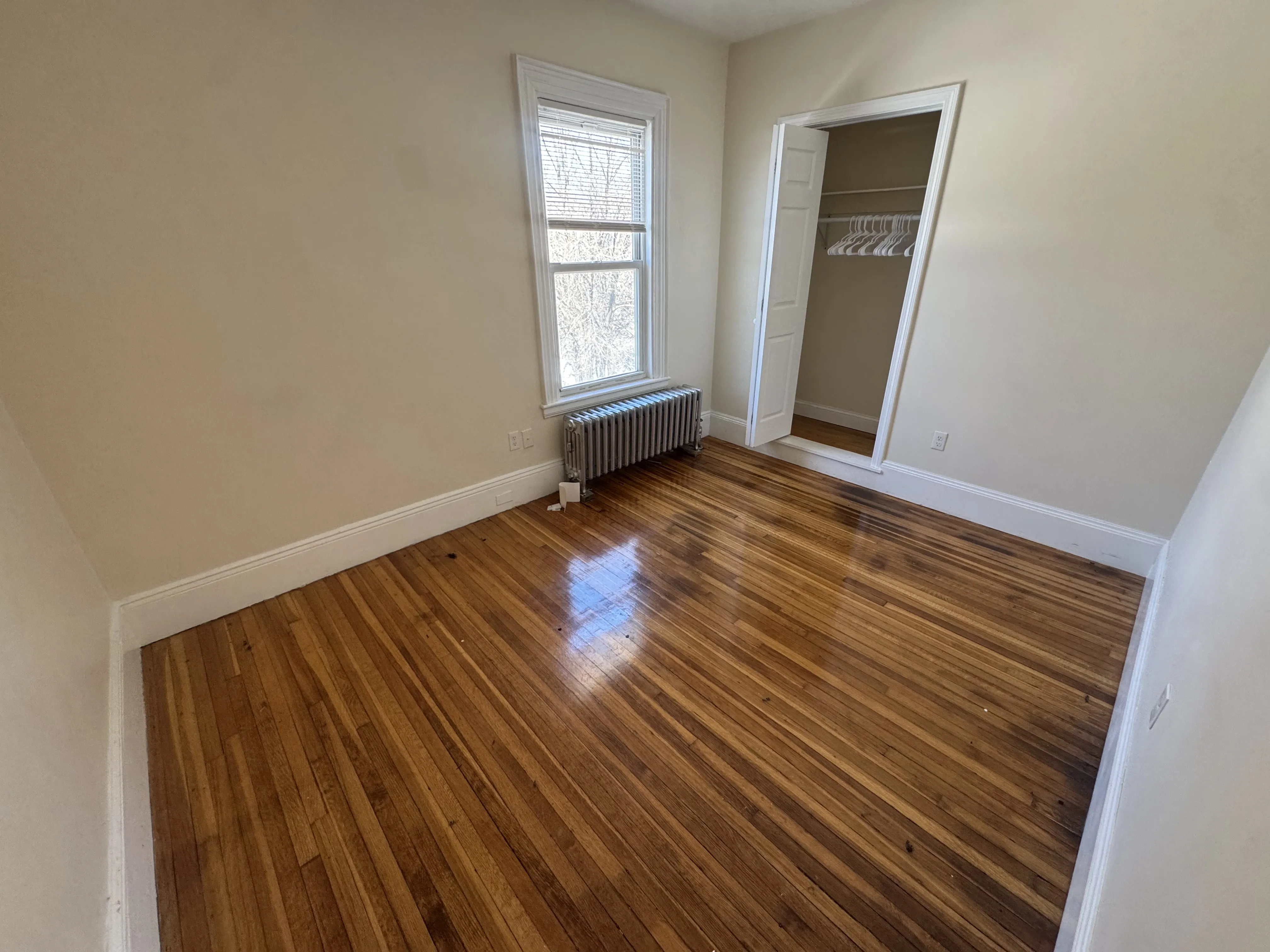 2574 Massachusetts Ave, North Cambridge
