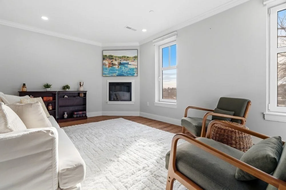 1721 Centre St, West Roxbury