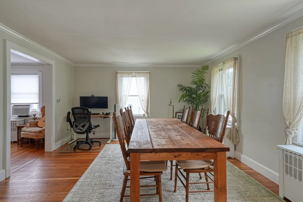 620 Main St, Watertown