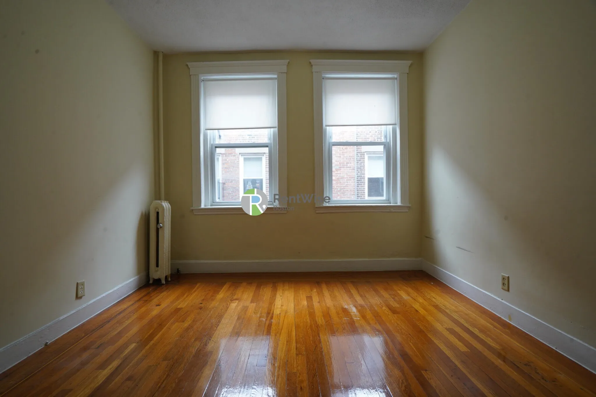 31 Gardner St, Allston